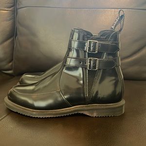 Dr. Marten Flora II Boots
